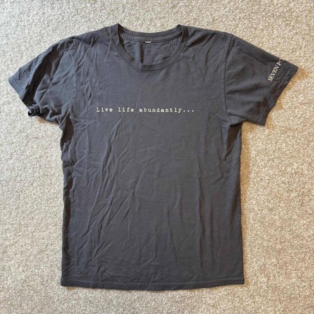Seven Pounds Live life abundantly grey tshirt‎ no tag 2008 size small tee